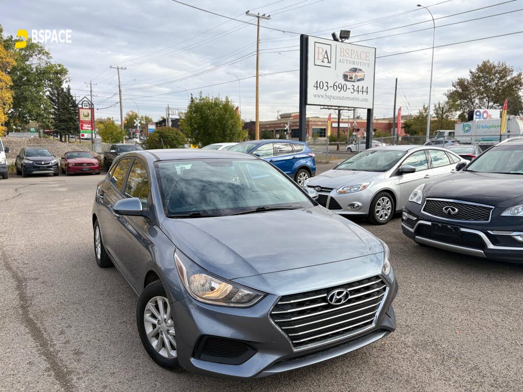 Hyundai Accent Preferred Hatchback FWD 2020