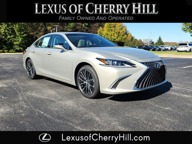 2025 Lexus ES Hybrid 300h FWD