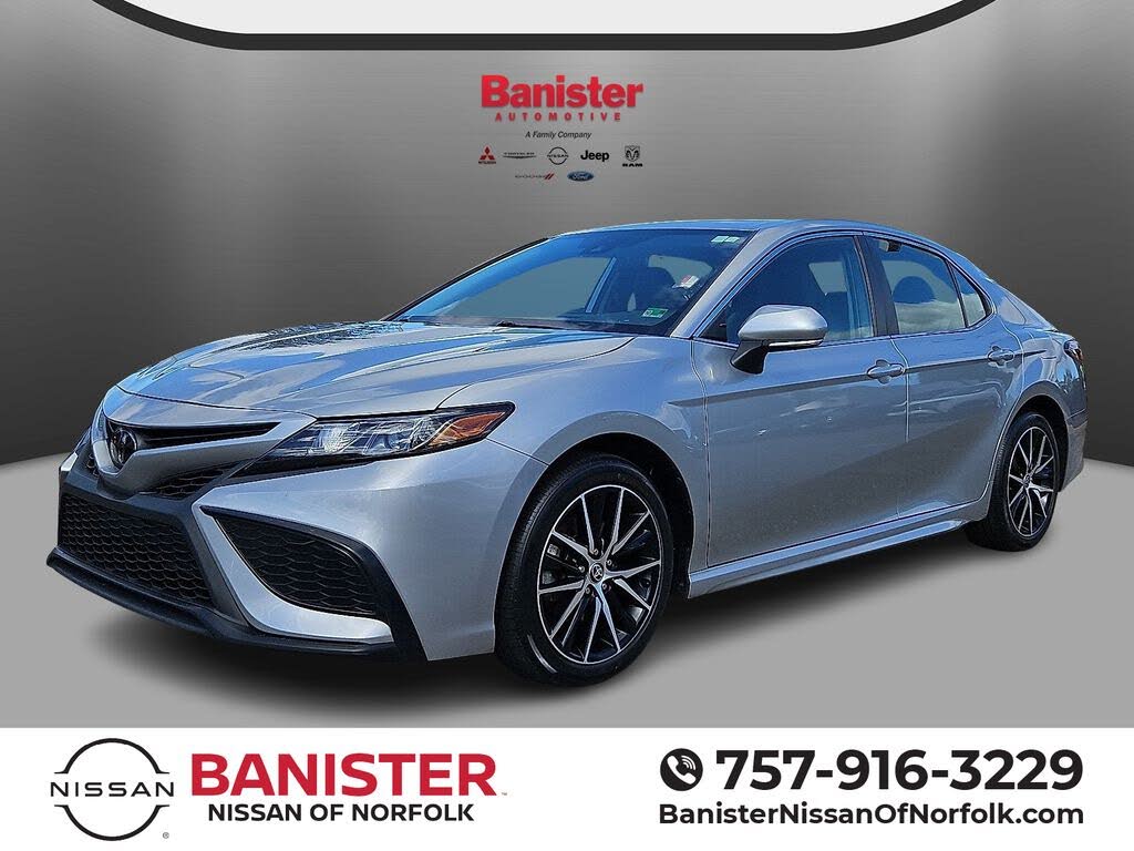 2023 Toyota Camry SE FWD