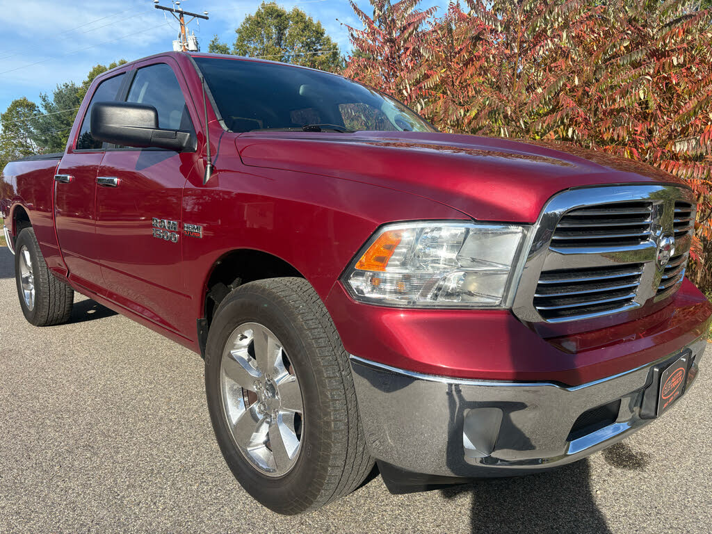 2015 RAM 1500 SLT Quad Cab 4WD