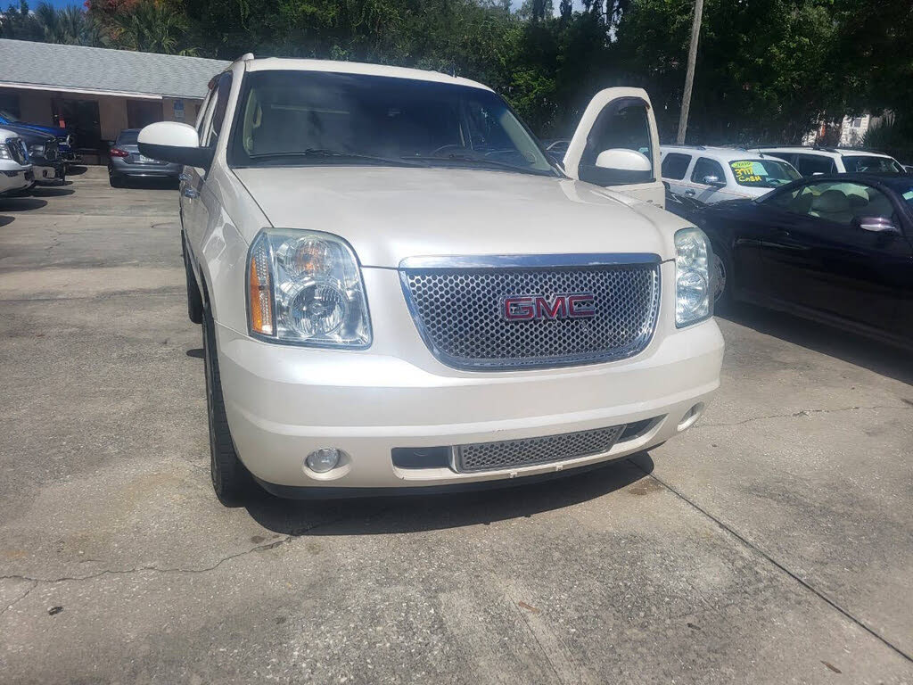 2013 GMC Yukon Denali AWD