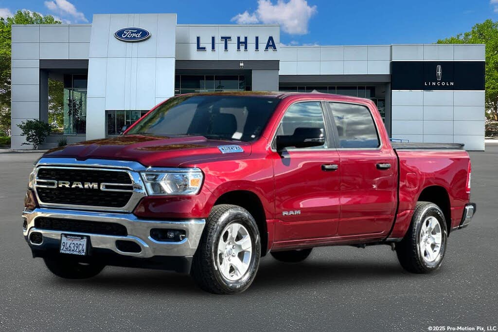 2024 RAM 1500 Big Horn Crew Cab 4WD