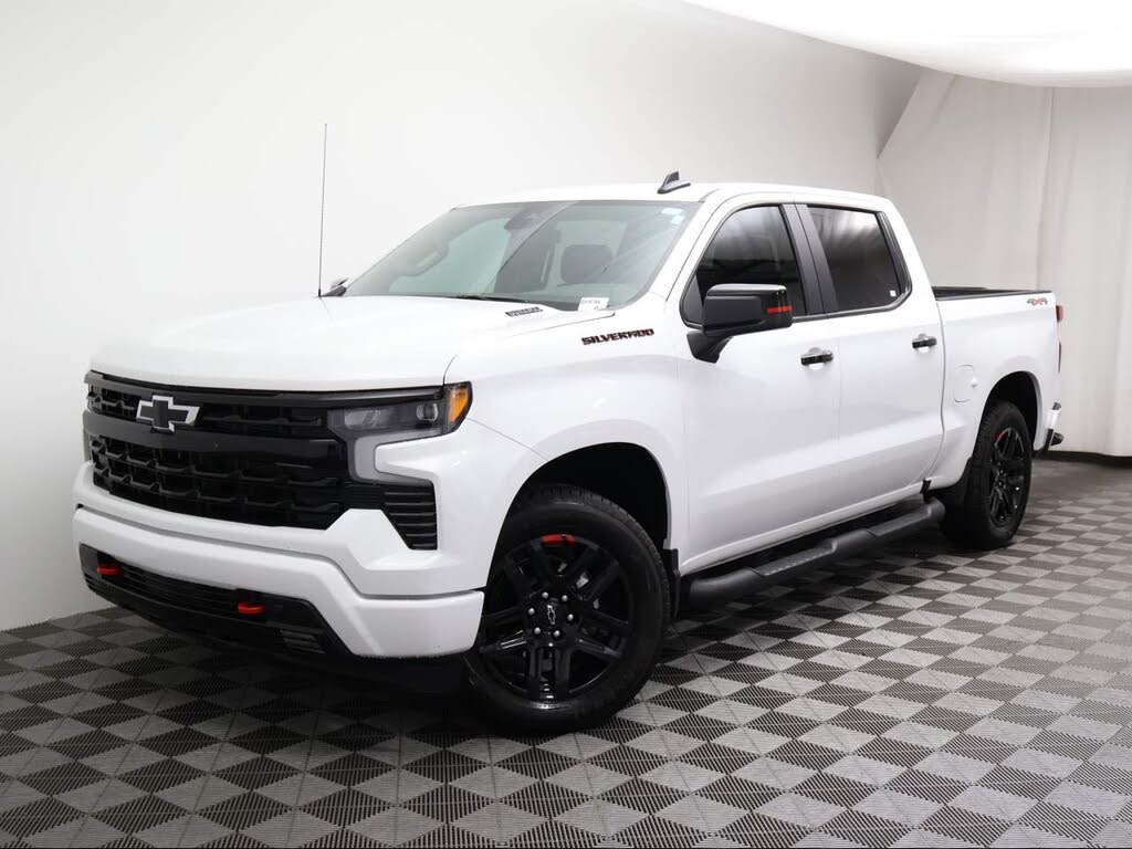 2025 Chevrolet Silverado 1500 RST Crew Cab 4WD