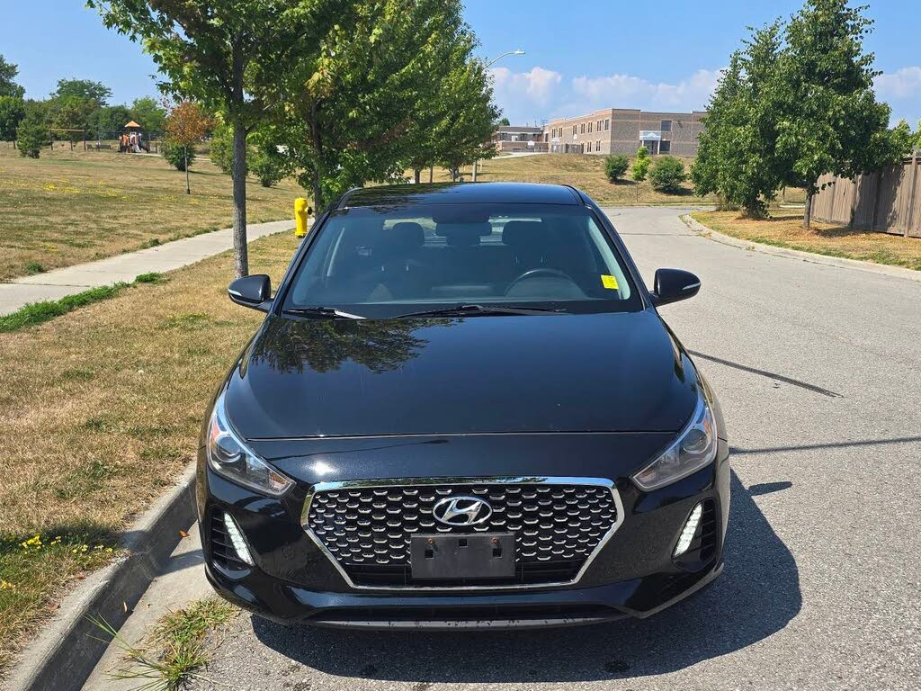 2019 Hyundai Elantra GT Preferred FWD