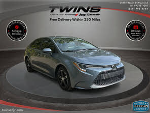 Toyota Corolla LE FWD