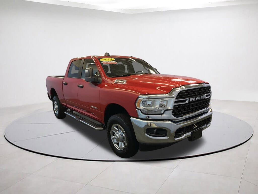 2024 RAM 2500 Big Horn Crew Cab 4WD