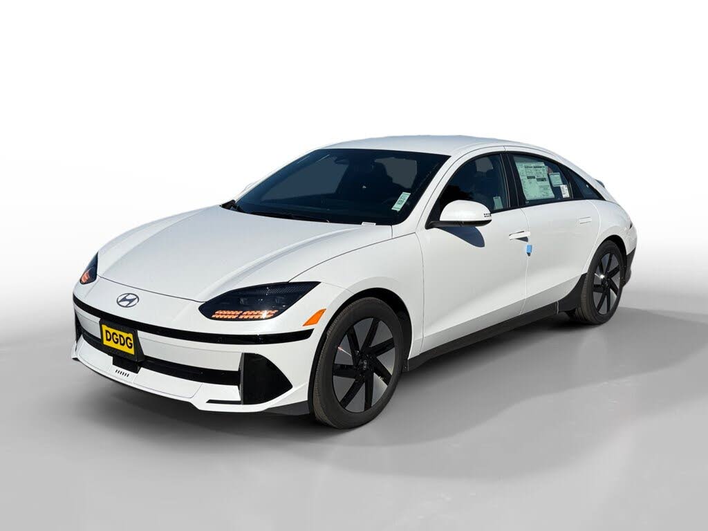 2025 Hyundai Ioniq 6 SE RWD
