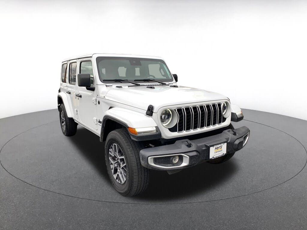 2025 Jeep Wrangler Sahara 4-Door 4WD