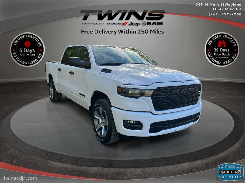 2025 RAM 1500 Tradesman Crew Cab 4WD