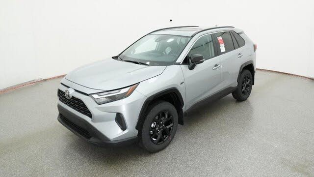 2025 Toyota RAV4 XLE FWD