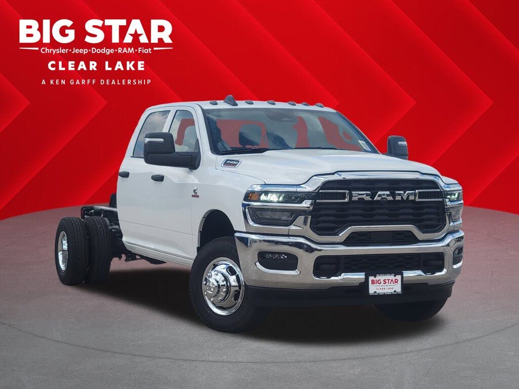 2026 RAM 3500 Chassis Tradesman Crew Cab LB DRW 4WD