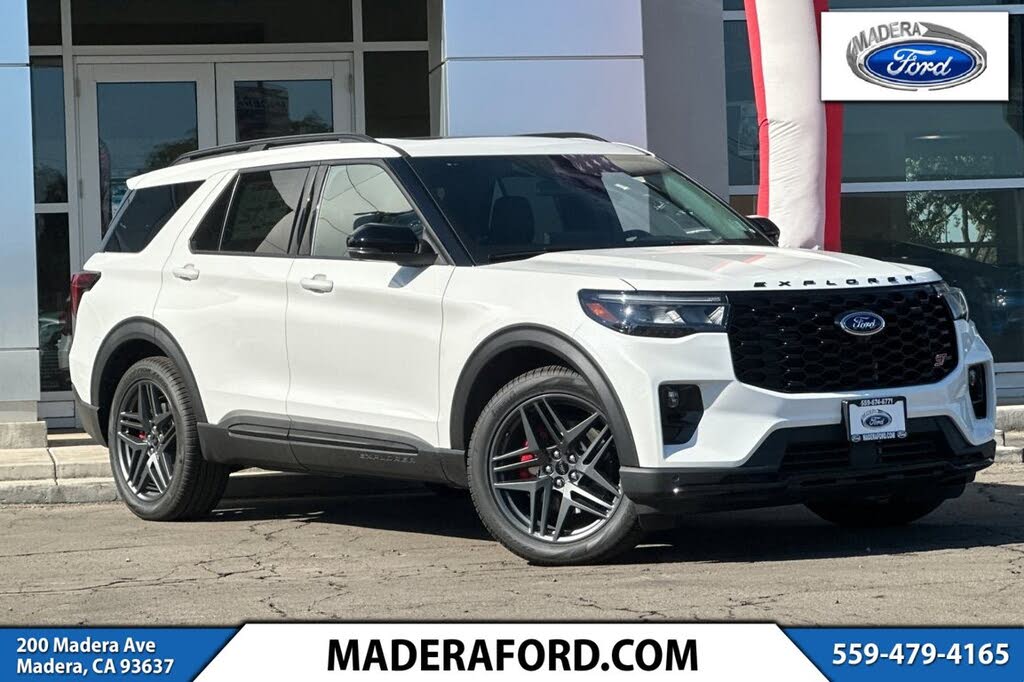 2025 Ford Explorer ST AWD