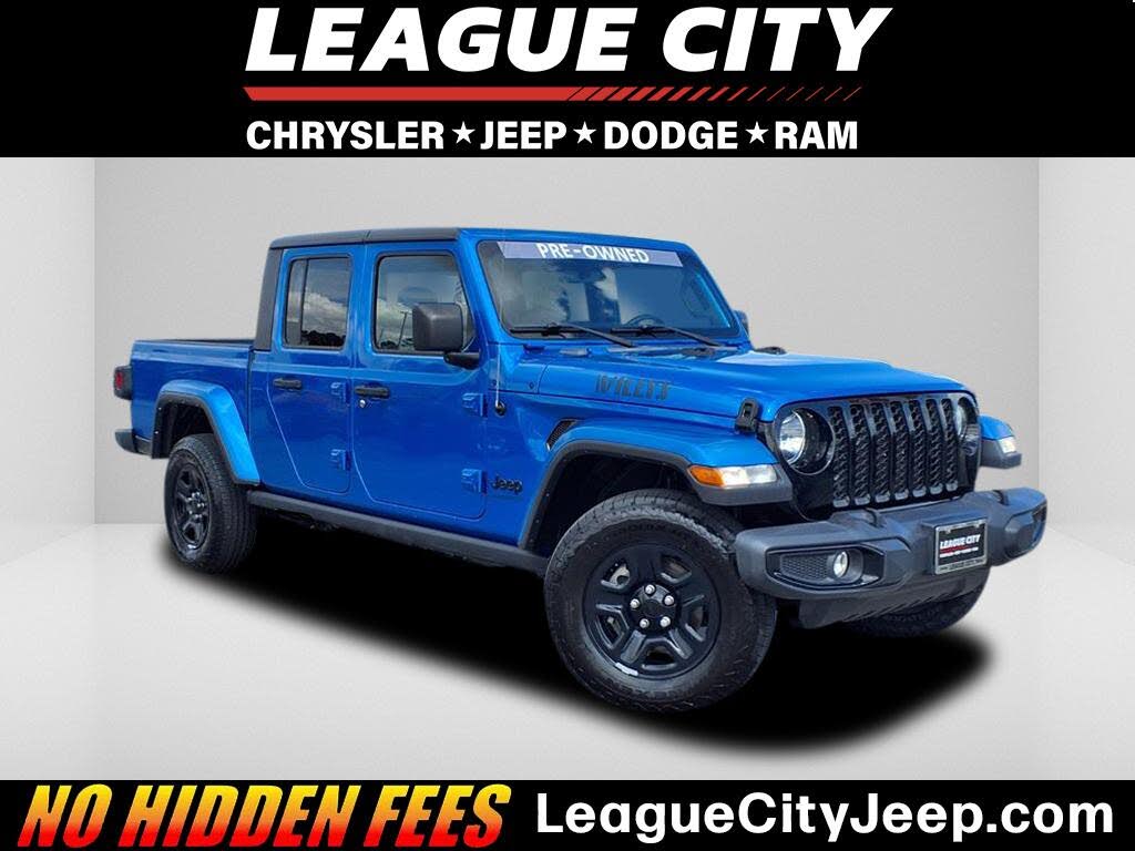 2021 Jeep Gladiator Willys Crew Cab 4WD