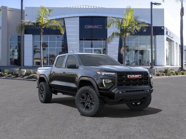 2025 GMC Canyon Elevation Crew Cab RWD