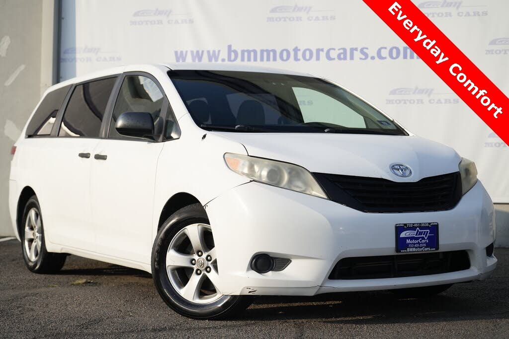 2011 Toyota Sienna 7-Passenger V6 FWD