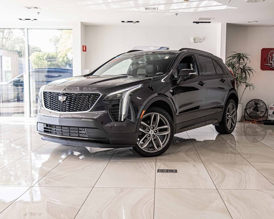 2022 Cadillac XT4 Sport AWD