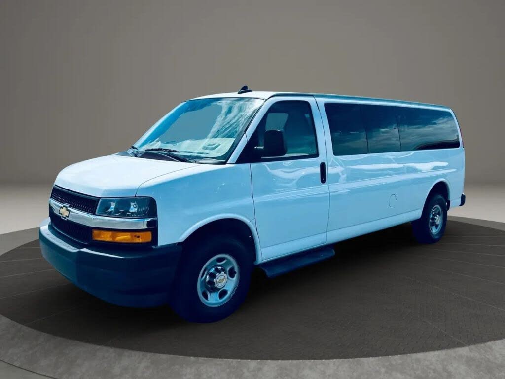 2023 Chevrolet Express 3500 LT Extended RWD