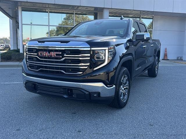 2025 GMC Sierra 1500 SLT Crew Cab RWD