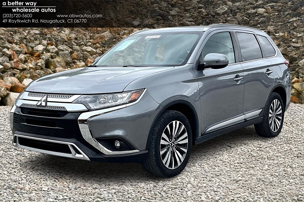 2020 Mitsubishi Outlander SE FWD