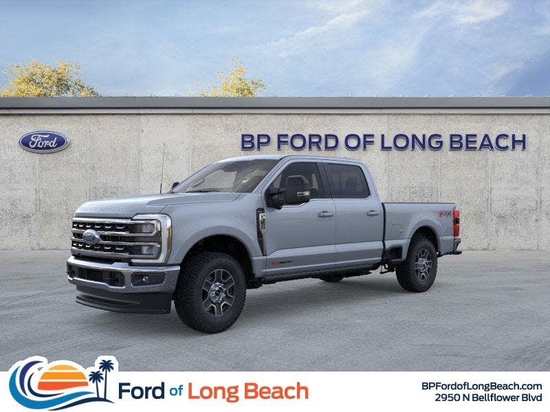2026 Ford F-350 Super Duty Lariat Crew Cab 4WD