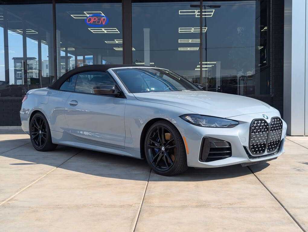 2022 BMW 4 Series M440i Convertible RWD