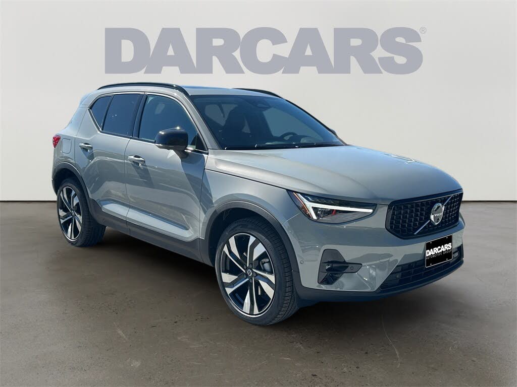 2026 Volvo XC40 B5 Ultra AWD