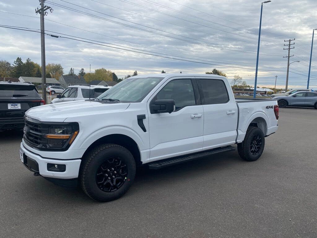 2025 Ford F-150 XLT SuperCrew 4WD