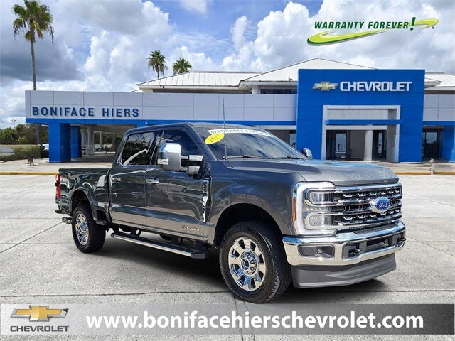 2025 Ford F-250 Super Duty Lariat Crew Cab 4WD