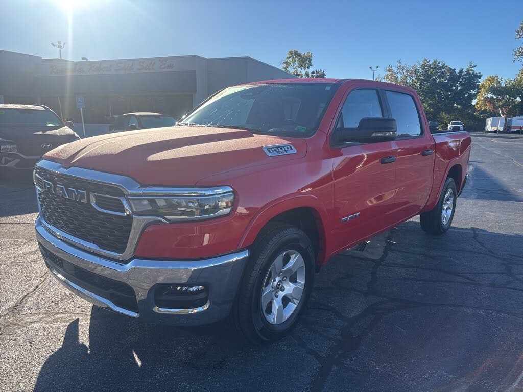 2025 RAM 1500 Big Horn Crew Cab 4WD