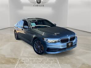 BMW 5 Series 530i Sedan RWD