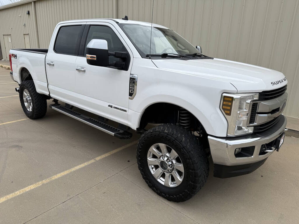 2019 Ford F-250 Super Duty XLT Crew Cab 4WD