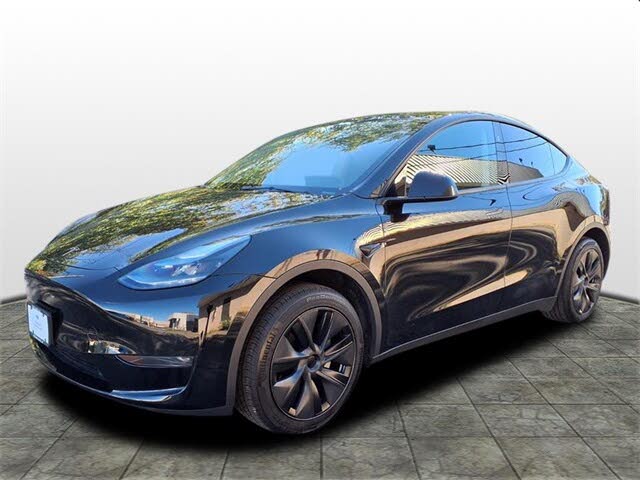 2024 Tesla Model Y Long Range RWD