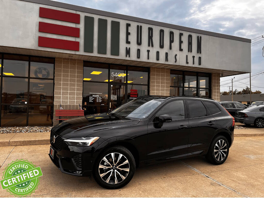 2025 Volvo XC60 B5 Plus Dark Theme AWD