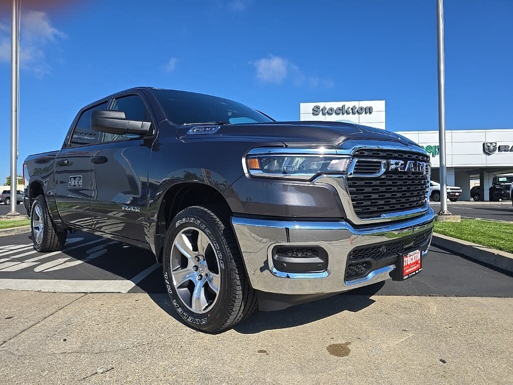 2026 RAM 1500 Tradesman Crew Cab 4WD