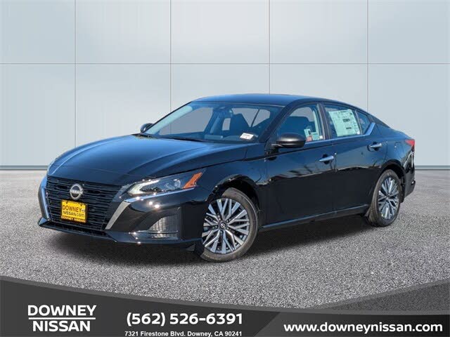 2025 Nissan Altima 2.5 SV FWD