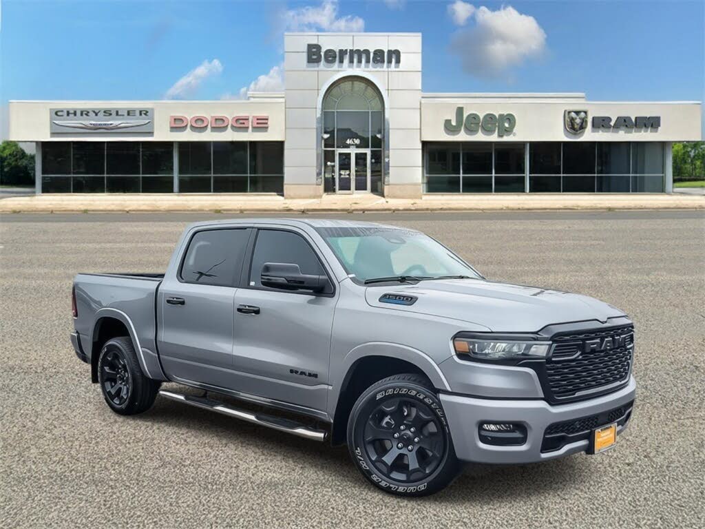 2025 RAM 1500 Big Horn Crew Cab 4WD