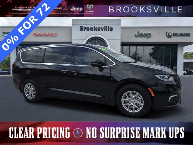 2026 Chrysler Pacifica Select FWD