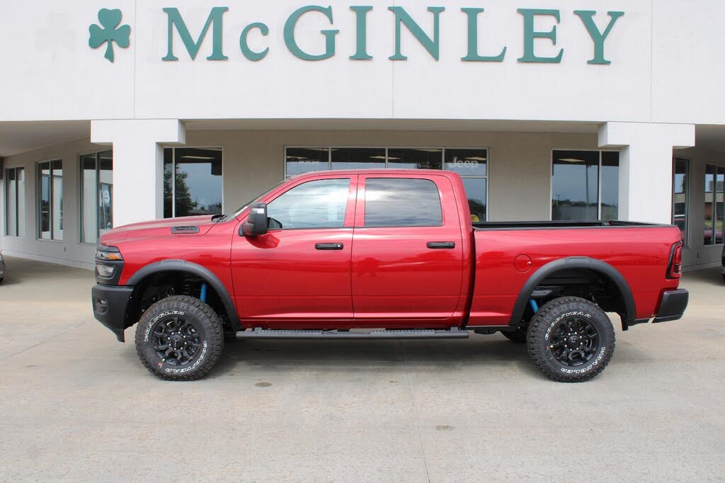 2026 RAM 2500 Tradesman Crew Cab 4WD