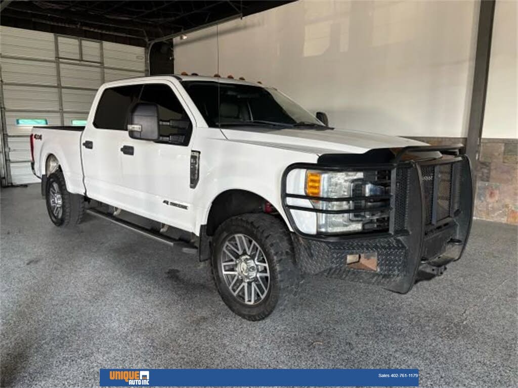 2017 Ford F-250 Super Duty XLT Crew Cab 4WD