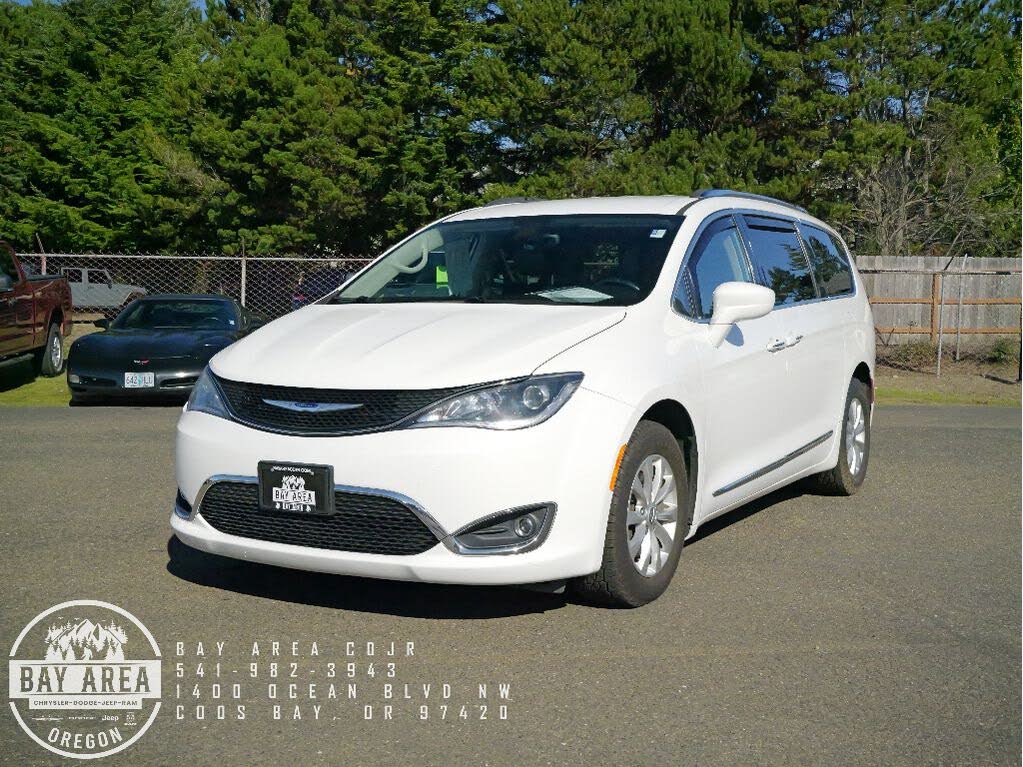 2019 Chrysler Pacifica Touring L FWD