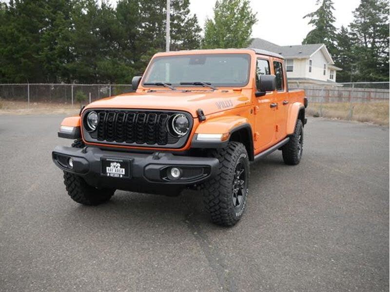 2025 Jeep Gladiator Willys Crew Cab 4WD