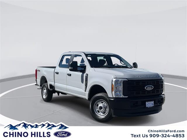 2026 Ford F-250 Super Duty XL Crew Cab 4WD