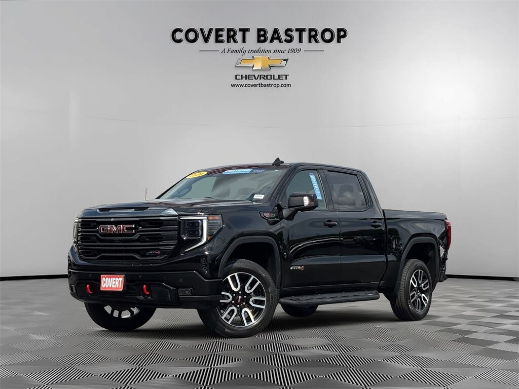 2024 GMC Sierra 1500 AT4 Crew Cab 4WD