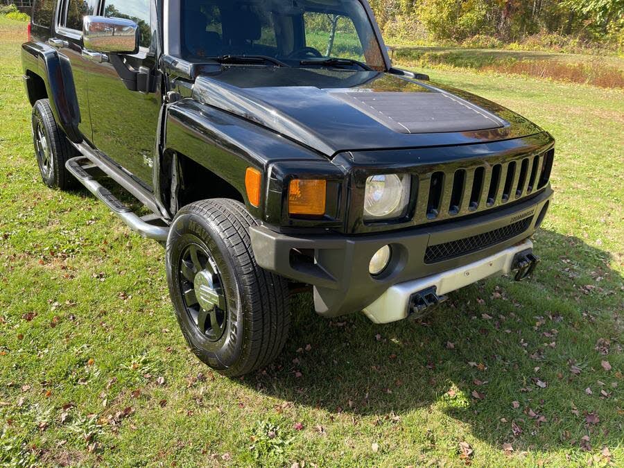2008 Hummer H3 Base