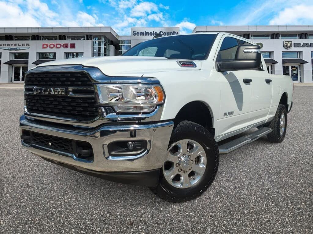 2024 RAM 2500 Big Horn Crew Cab 4WD