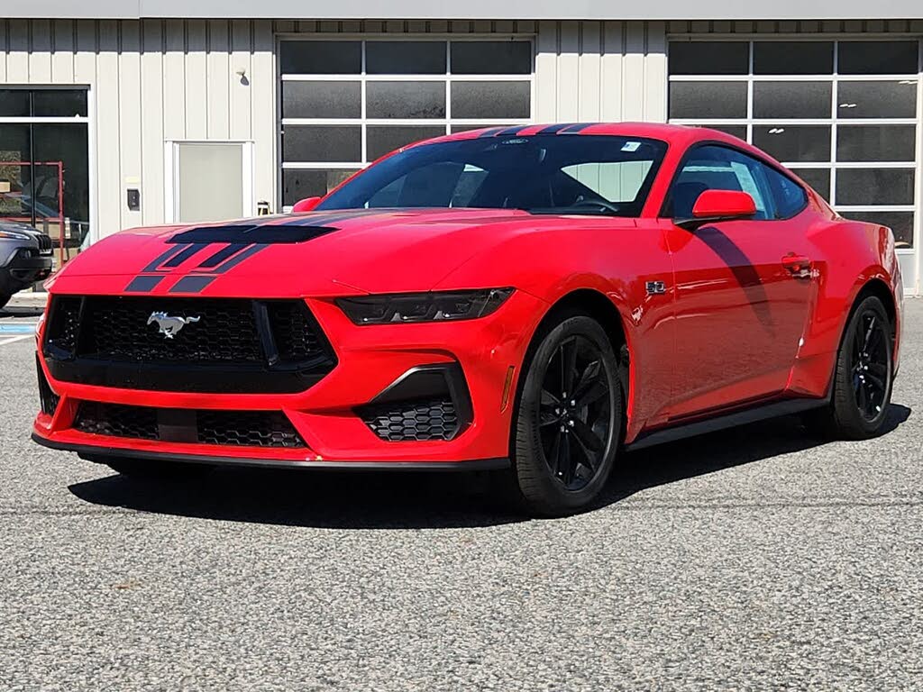 2025 Ford Mustang GT Fastback RWD