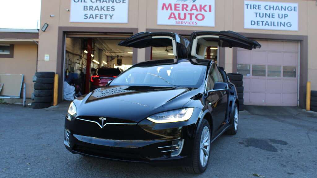 Tesla Model X 75D AWD 2018