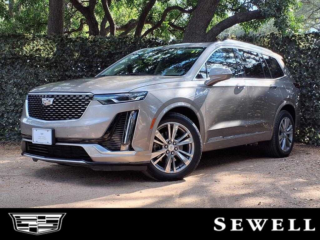 2022 Cadillac XT6 Premium Luxury FWD
