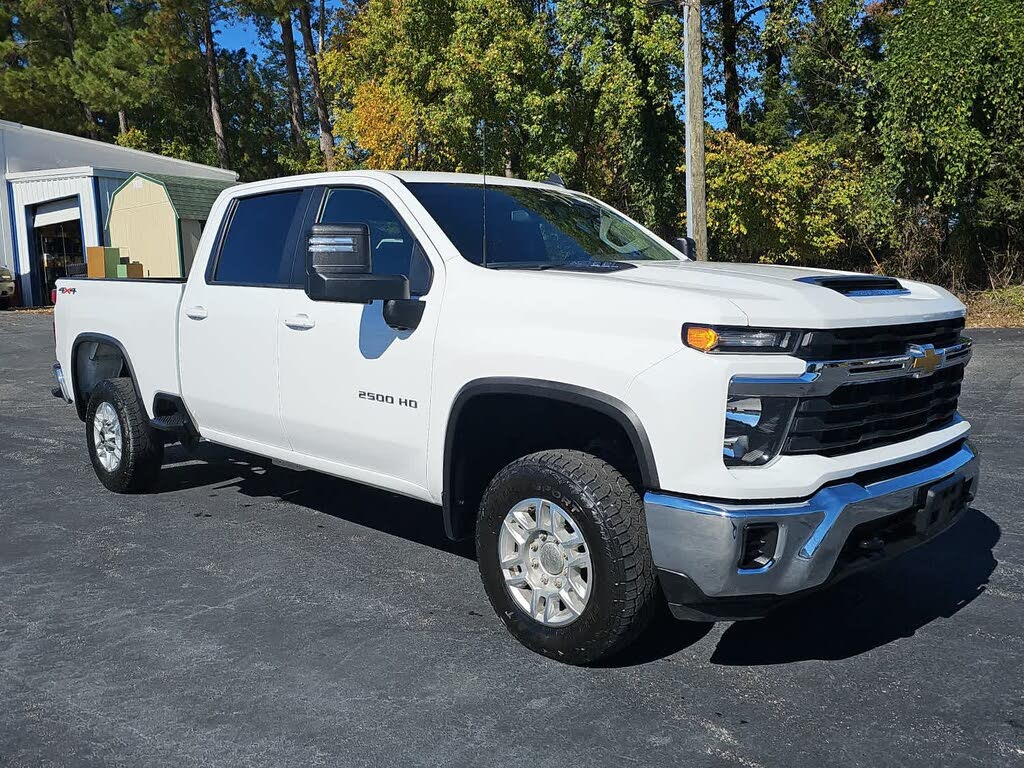 2024 Chevrolet Silverado 2500HD LT Crew Cab 4WD