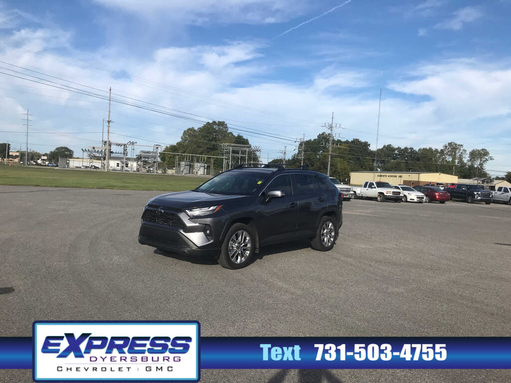 2024 Toyota RAV4 XLE Premium FWD